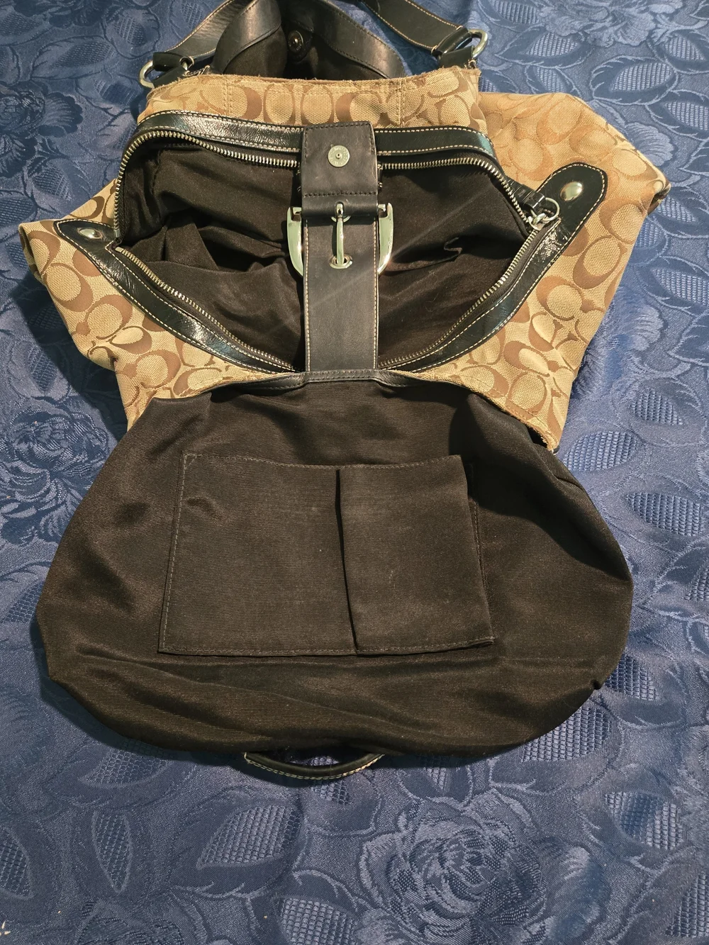 Coach Signature Canvas Shoulder Bag in Khaki/Brown